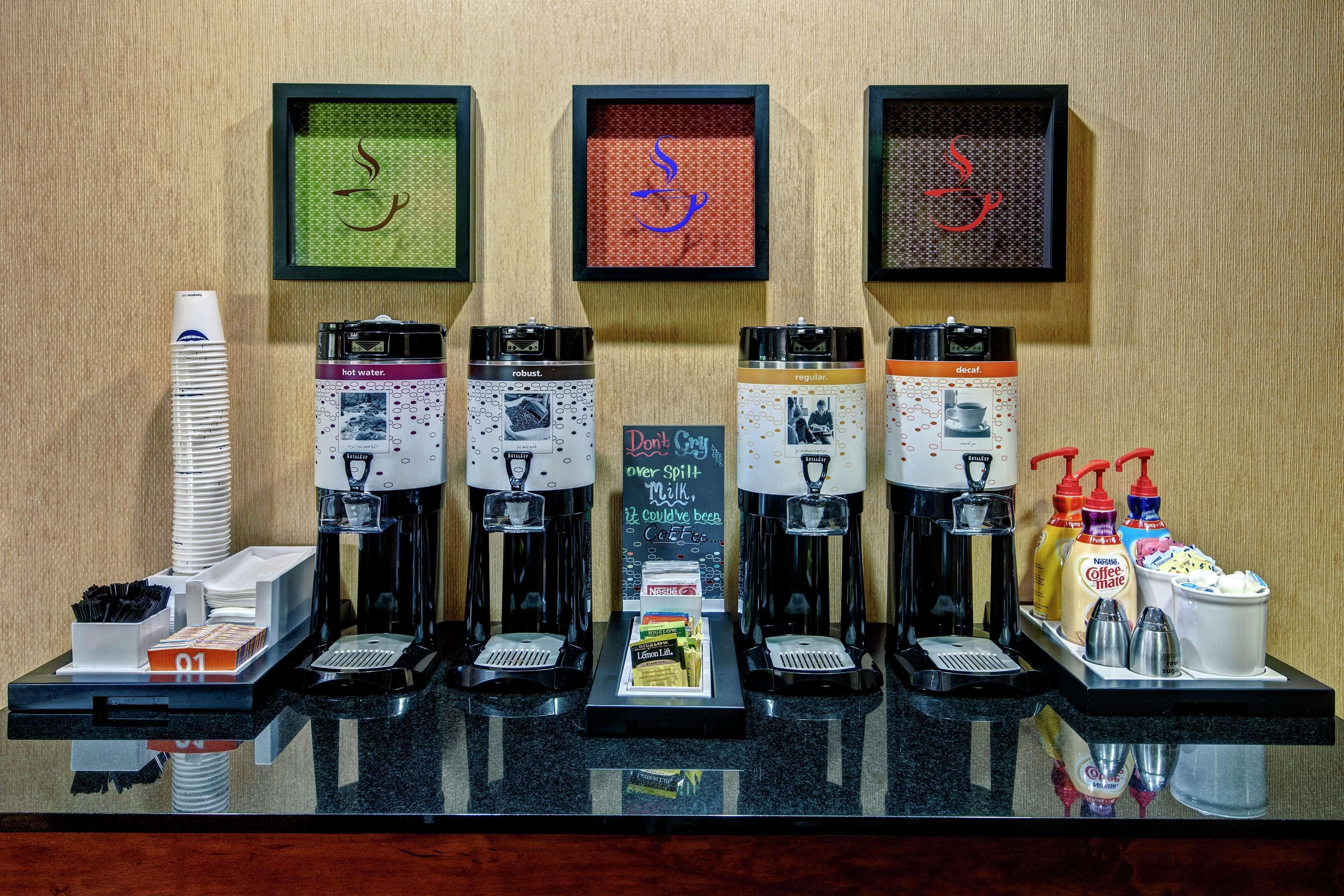 Hampton Inn Corinth מראה חיצוני תמונה