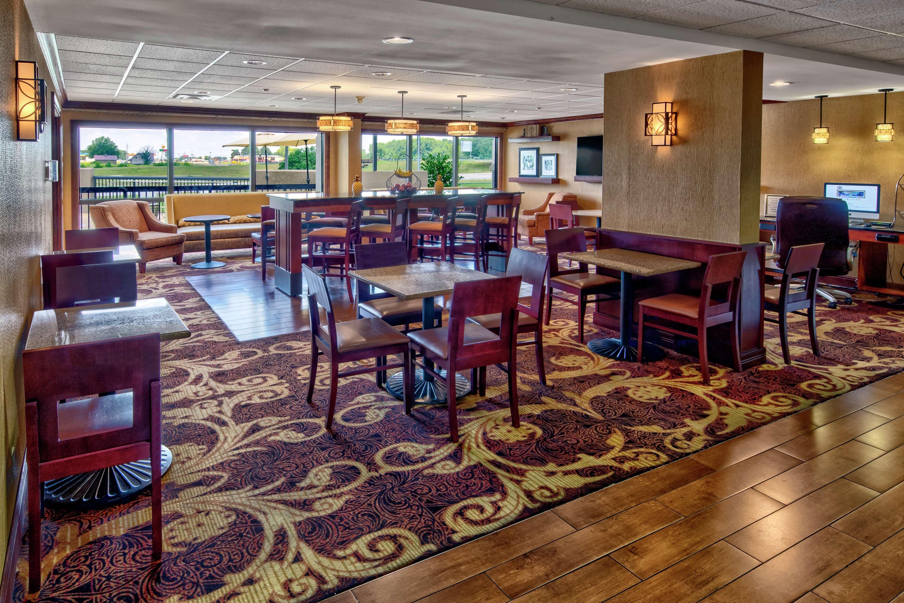 Hampton Inn Corinth מראה חיצוני תמונה