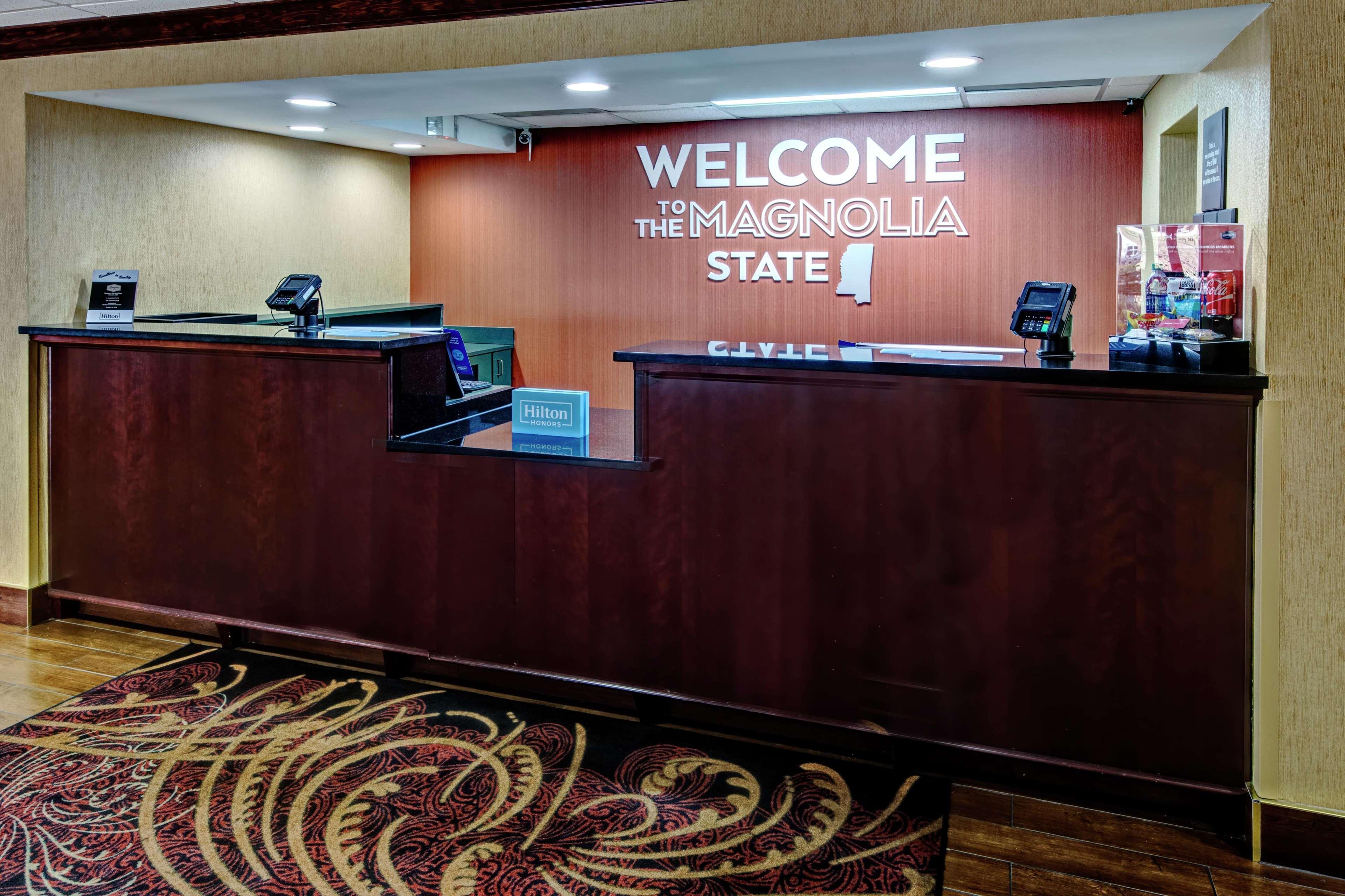 Hampton Inn Corinth מראה חיצוני תמונה