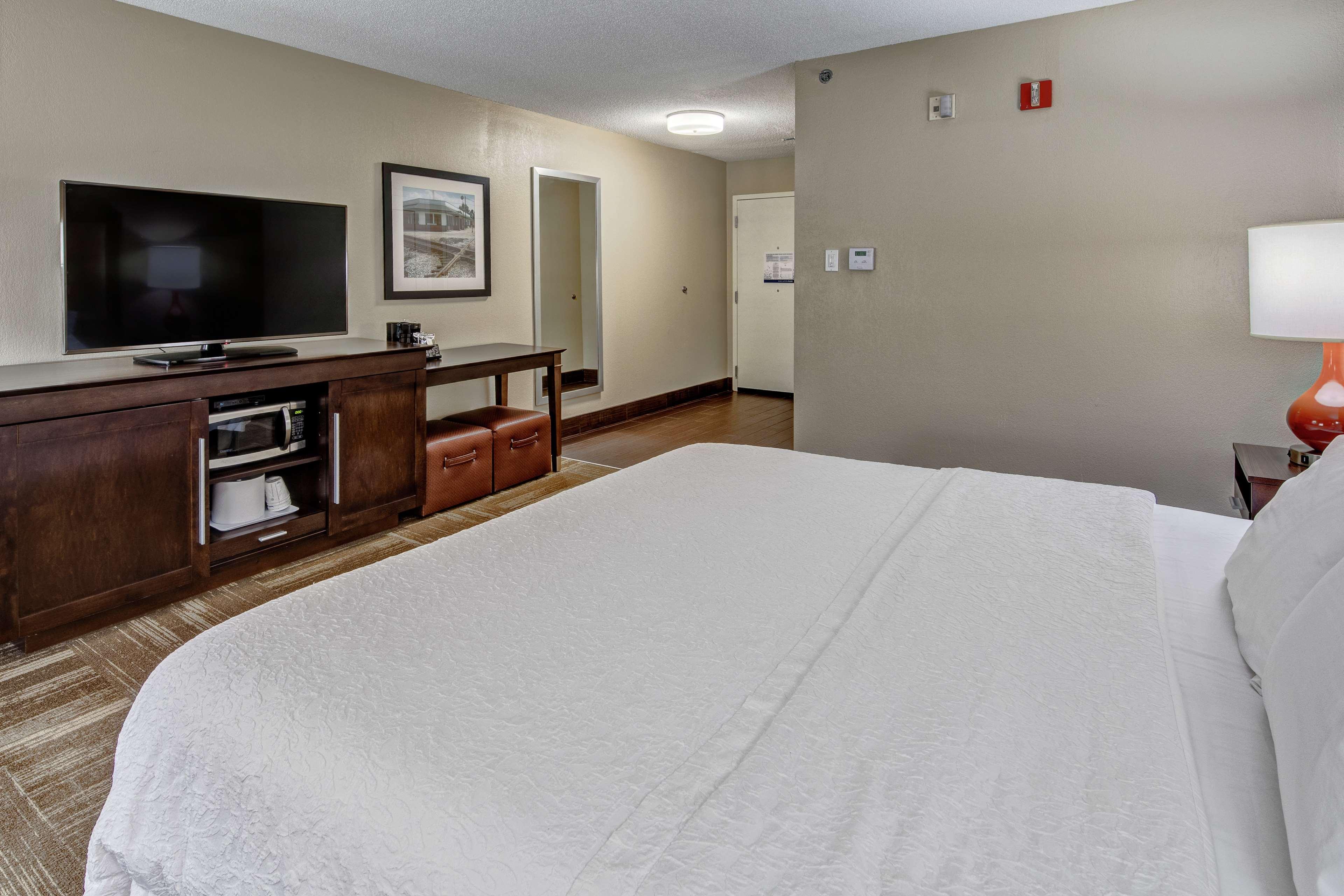 Hampton Inn Corinth מראה חיצוני תמונה