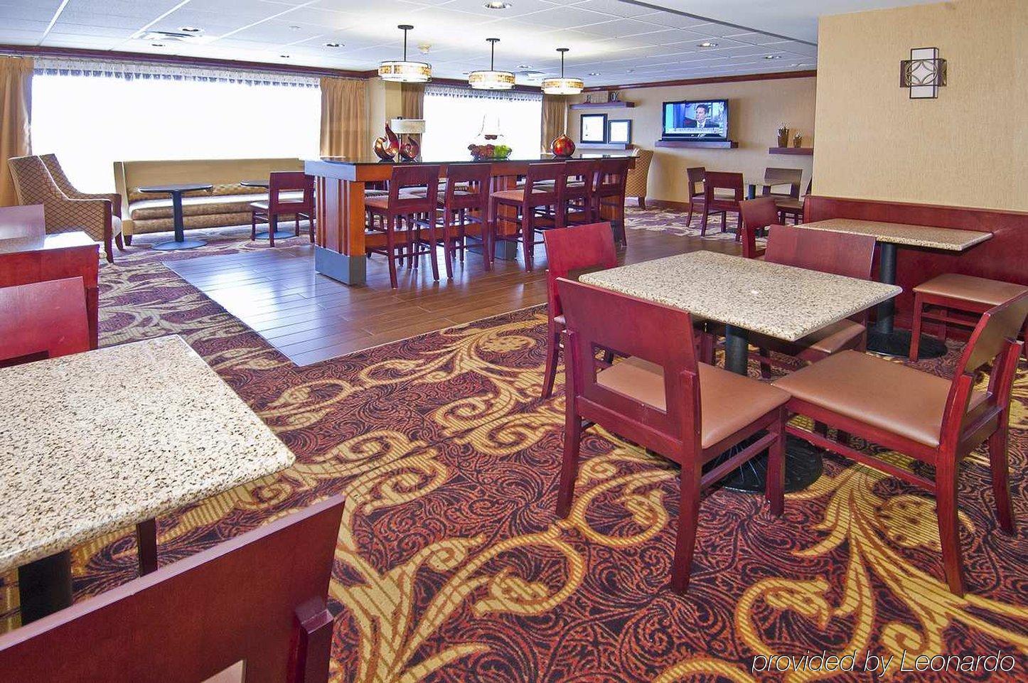 Hampton Inn Corinth מראה חיצוני תמונה